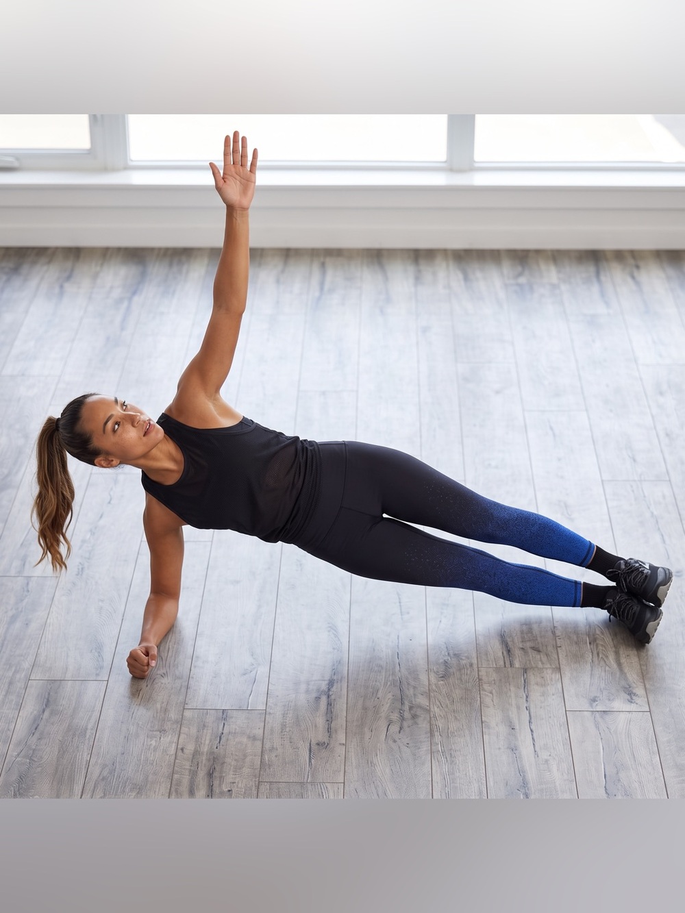 • Lululemon • Ombre Blue Leggings Wunder Under Navy Blue 4